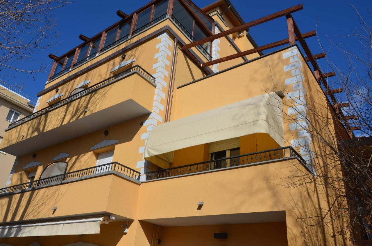 Residence Della Vista Rimini Esterno foto