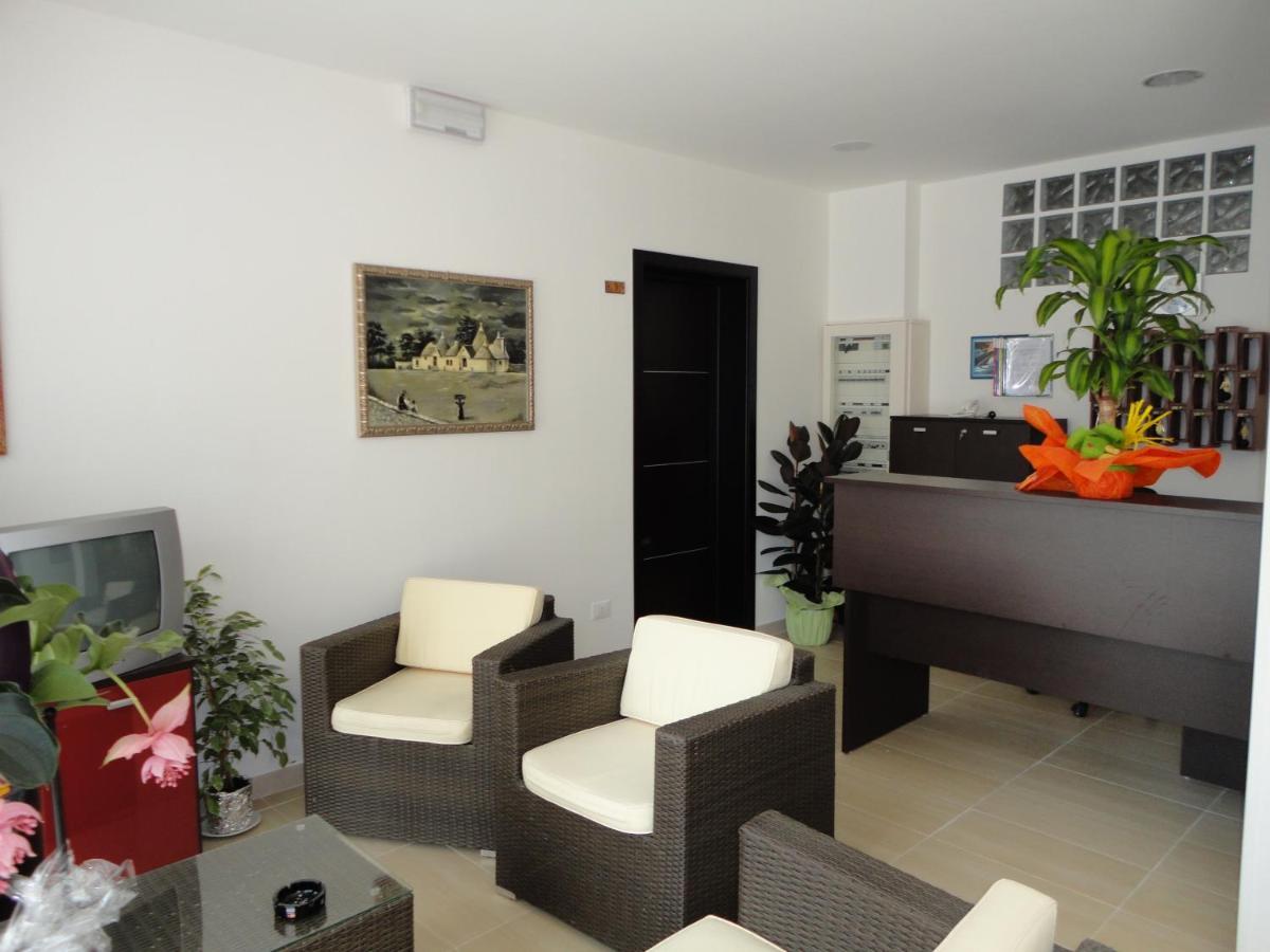 Residence Della Vista Rimini Esterno foto